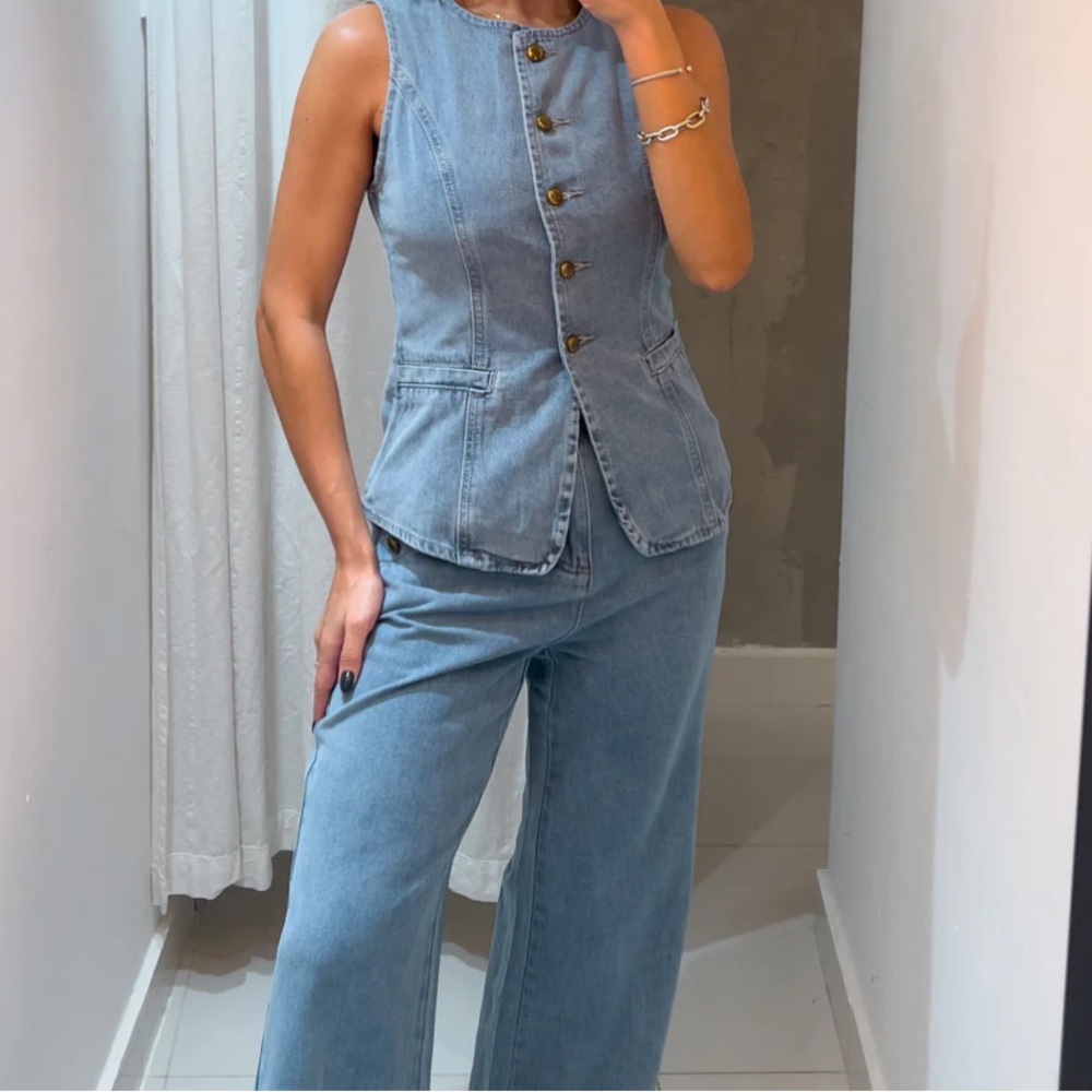 Stylish Denim Sleeveless Top and Wide-Leg Pants Set